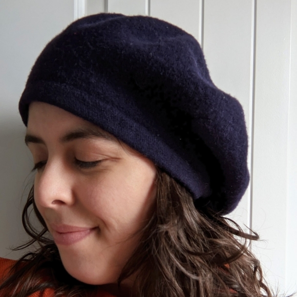 SALE 100% Wool Navy Beret, Talbots, OS, Vintage, Good Condition - Picture 4 of 7